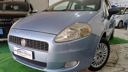Blu/azzurro Usata 2007 Fiat Grande Punto Dynamic Due volumi | 2700 € (Buon prezzo)