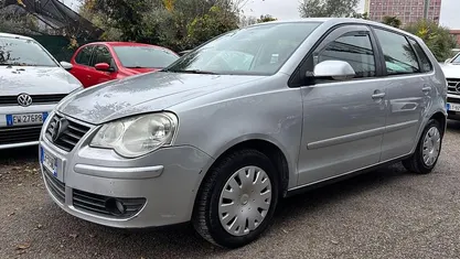 Argento Nuova 2025 VW Polo Tre volumi | 2999 €