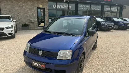 Usata Fiat Panda Dynamic 60 CV (44 kW) 2010 Blu Utilitaria