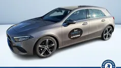 Grigio metallizzato Usata 2024 Mercedes A180 Advanced Plus Tre volumi | 33.100 € (Buon prezzo)