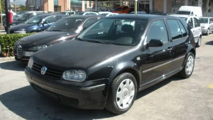 Usata VW Golf IV 116 CV (85 kW) 2002 Nero Berlina