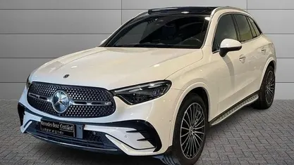 Bianco Usata 2023 Mercedes GLC220 AMG Line Premium Plus SUV | 58.500 € (Buon prezzo)