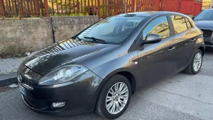 Usata Fiat Bravo Street 120 CV (88 kW) 2011 Grigio Utilitaria