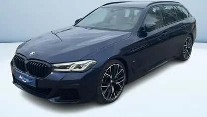 Blu metallizzato Usata 2023 BMW 530 M Sport Station wagon | 39.200 € (Ottimo prezzo)