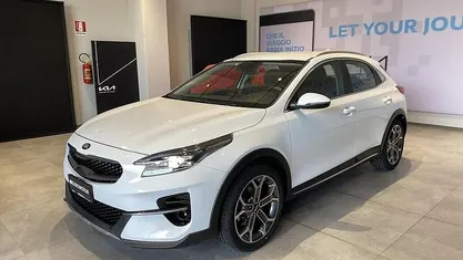 Bianco Usata 2021 Kia XCeed Style SUV | 14.900 € (Ottimo prezzo)