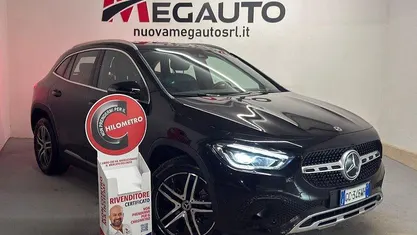 Usata Mercedes GLA200 150 CV (110 kW) 2021 Nero SUV