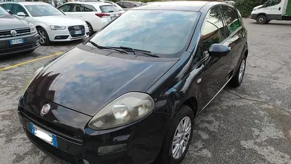 Usata Fiat Punto Easy 69 CV (50 kW) 2012 Utilitaria