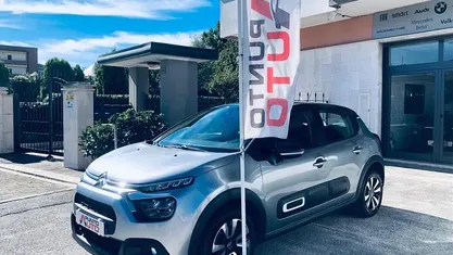 Usata Citroën C3 Shine 110 CV (80 kW) 2021 Grigio Utilitaria