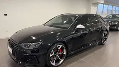 Nero mythos metallizzato Usata 2024 Audi RS4 Ambiente Station wagon | 79.900 € (Buon prezzo)
