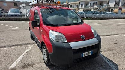 Usata Fiat Fiorino 75 CV (55 kW) 2015 Rosso Monovolume