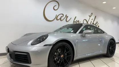 Usata Porsche 911 Carrera 385 CV (283 kW) 2020 Grigio Coupé