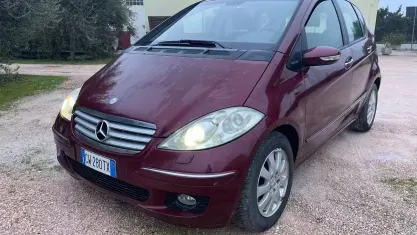 Usata Mercedes A150 Elegance 95 CV (69 kW) 2005 Rosso Berlina