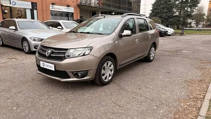Usata Dacia Logan MCV Lauréate 90 CV (66 kW) 2013 Station wagon