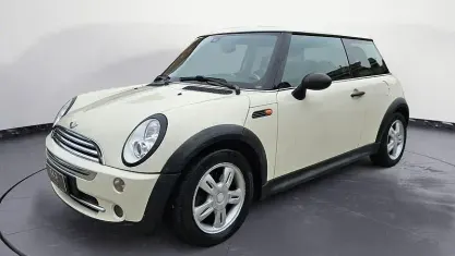 Usata Mini One D 88 CV (64 kW) 2006 Beige Utilitaria