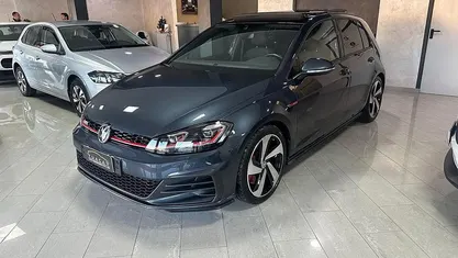 Usata VW Golf VII Highline 245 CV (180 kW) 2019 Blu Berlina