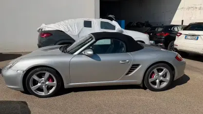 Usata Porsche Boxster 295 CV (216 kW) 2008 Grigio Cabrio