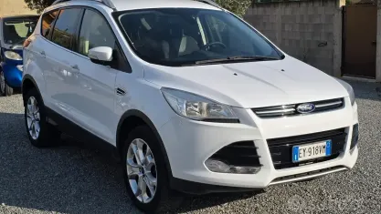 Usata Ford Kuga Titanium X 150 CV (110 kW) 2016 Bianco SUV