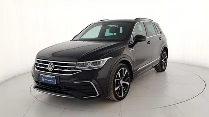 Usata 2023 VW Tiguan R-line SUV | 31.600 € (Buon prezzo)