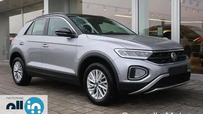 Argento Usata 2024 VW T-Roc Life SUV | 26.500 € (Ottimo prezzo)