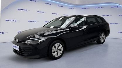 Usata VW Passat 151 CV (111 kW) 2024 Grenadilla black Station wagon