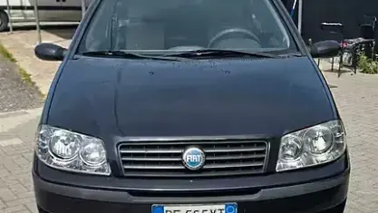 Usata Fiat Punto 60 CV (44 kW) 2007 Nero Utilitaria