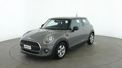 Grigio Usata 2018 Mini ONE Due volumi | 14.199 € (Buon prezzo)