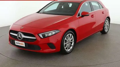 Usata 2019 Mercedes A200 Tre volumi | 20.599 € (Buon prezzo)