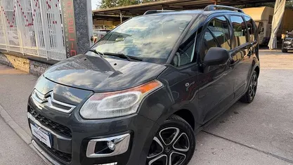 Grigio Usata 2017 Citroën C3 Picasso Exclusive Monovolume | 7200 € (Buon prezzo)