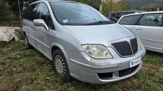 Argento / metallizzato Usata 2004 Lancia Phedra Monovolume | 900 € (Buon prezzo)