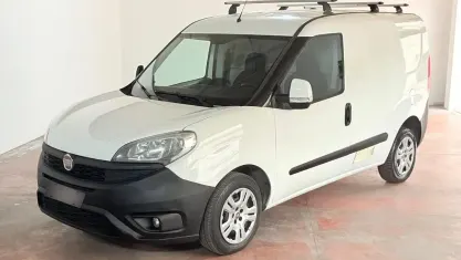 Usata Fiat Doblò 95 CV (69 kW) 2017 Bianco Monovolume
