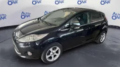 Nero Usata 2010 Ford Fiesta Titanium Due volumi | 2390 € (Buon prezzo)