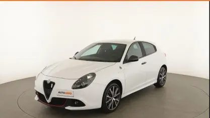 Usata Alfa Romeo Giulietta 120 CV (88 kW) 2019 Bianco Utilitaria