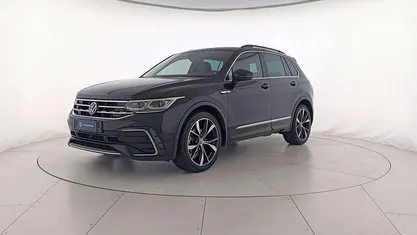 Usata 2022 VW Tiguan R-line SUV | 31.400 € (Buon prezzo)