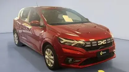 Usata Dacia Sandero Comfort 67 CV (49 kW) 2022 Rosso Utilitaria
