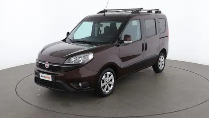 Marrone Usata 2015 Fiat Doblò Easy Monovolume | 12.199 € (Buon prezzo)