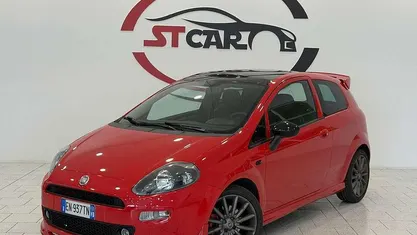 Usata Fiat Punto Sport 135 CV (99 kW) 2013 Rosso Utilitaria