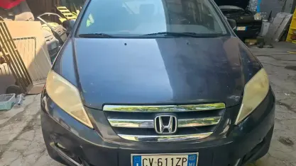 Usata Honda FR-V Comfort 125 CV (91 kW) 2005 Grigio Monovolume