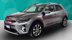 Grigio Usata 2023 Kia Stonic Style SUV | 20.900 € (Cara)