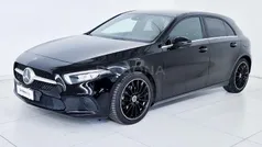 Nero Usata 2019 Mercedes A180 Tre volumi | 23.590 € (Buon prezzo)