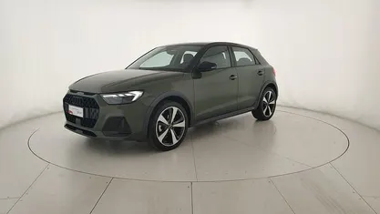 Verde distretto metallizzato n Usata 2025 Audi A1 Design Tre volumi | 28.900 € (Buon prezzo)