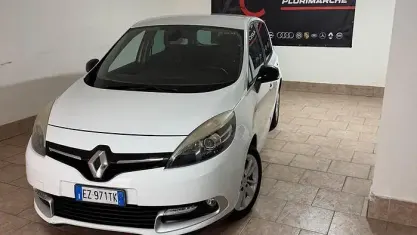 Usata Renault Scénic LIMITED 110 CV (80 kW) 2015 Other Monovolume