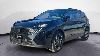 Neu Peugeot 5008 Allure 136 PS (100 kW) 2025 Schwarz SUV