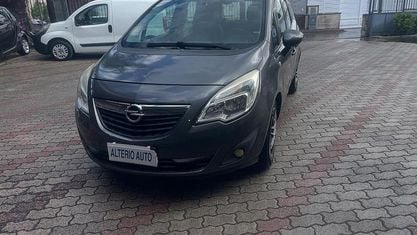Usata Opel Meriva 75 CV (55 kW) 2011 Grigio Monovolume