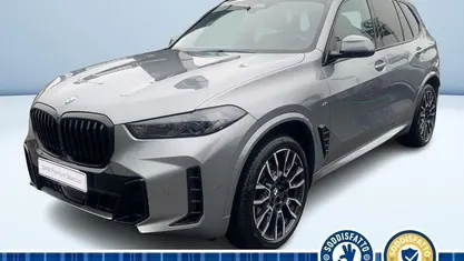 Grigio metallizzato Usata 2024 BMW X5 M Sport SUV | 63.800 € (Super prezzo)