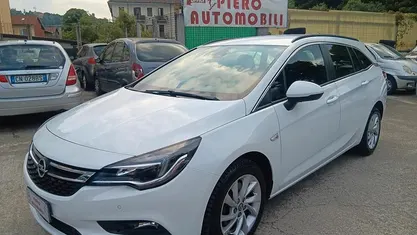 Usata Opel Astra Business 136 CV (100 kW) 2018 Other Station wagon
