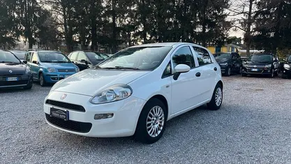 Usata Fiat Punto Street 95 CV (69 kW) 2018 Bianco Utilitaria