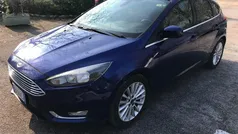 Blu Usata 2015 Ford Focus Titanium Tre volumi | 7000 € (Buon prezzo)