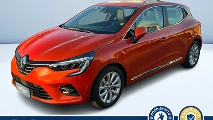 Arancione metallizzato Usata 2022 Renault Clio V Intens Tre volumi | 14.900 € (Buon prezzo)