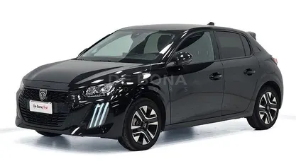 Usata Peugeot 208 Allure 110 CV (80 kW) 2024 Grigio Utilitaria