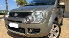 Usata 2010 Fiat Panda 4x4 Cross Due volumi | 6490 € (Buon prezzo)